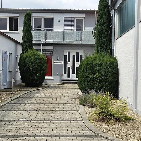Old Factory Living Apartment Adelsdorf Exterior photo